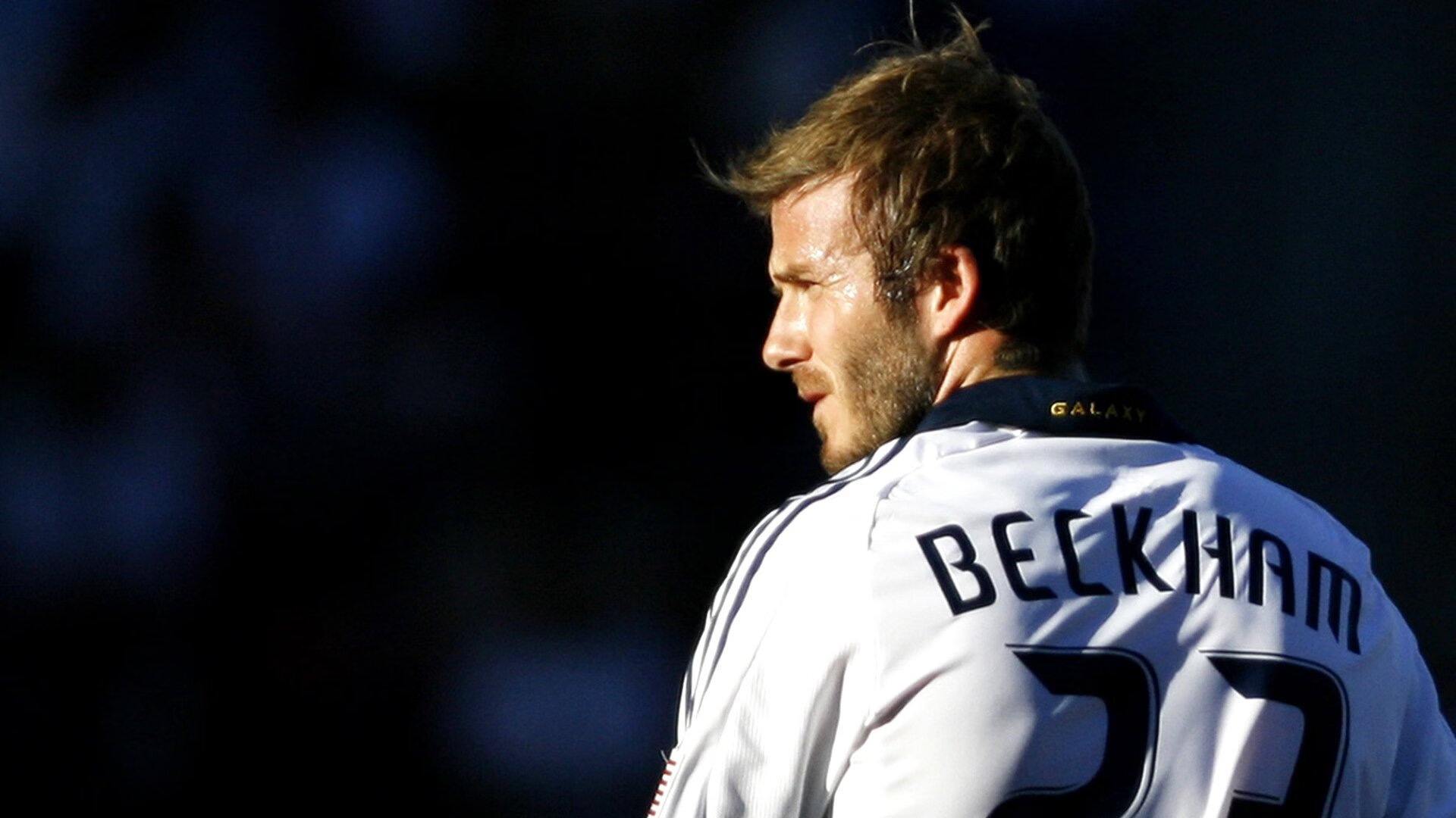 中国马拉松锦标赛北京鸟巢站 终点冲线与国家体育场同框成珍贵记忆